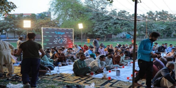 Bitget Hosts Ramadan Drive Across Pakistan, Distributes 600+ Iftar Meals