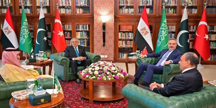 Pakistan Offers to Host US-Iran Talks as Regional Powers Push for Diplomacy