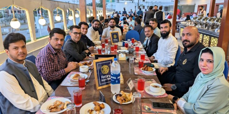 Rotary Club of Karachi Blues hosted a wonderful Iftar & Dinner gathering for its members at Hotel Mehran