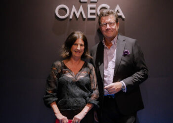 Consul General Mr. Thomas E. Schultze and his wife, Mrs. Katja Heusel, along with Consul Ms. Anja Klos,