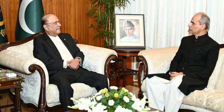 PRESIDENT ADMINISTERS OATH TO WAFAQI MOHTASIB