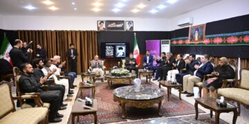 Iran’s Consul General in Karachi, Akbar Eisa Zadeh, has said that Iran has the full legal and diplomatic right to defend its national sovereignty.