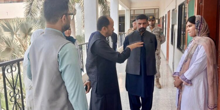 Chairman KPT visited KDLB and KPT hospitals