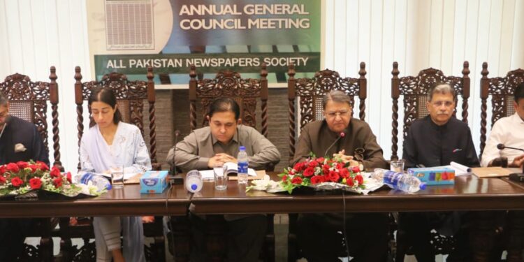 Pakistan’s Ports See Transshipment Boom Amid Strait of Hormuz Crisis