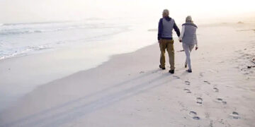 Walking 10,000 steps a day reduces the risk of heart attack by 21 percent.