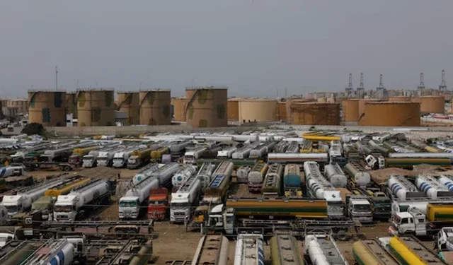 Pakistani Oil Tankers Threaten Strike After Historic Fuel Price Hike