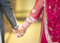 A rich woman marries a young man by giving him 2 billion as a gift.