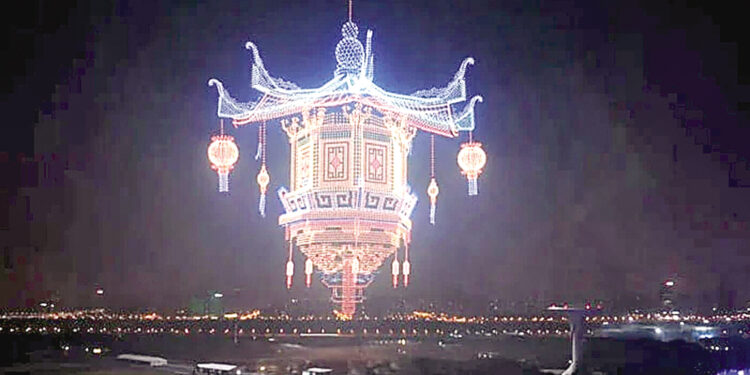 China sets record for flying more than 22,000 drones simultaneously.