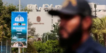 Pakistan Intensifies Efforts for US-Iran Talks as Ceasefire Comes Under Strain