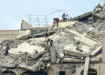 Israeli Strikes Kill Five in Gaza as Ceasefire Strains Deepen