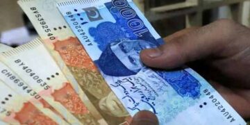 Pakistan Slashes Development Budget Amid IMF Pressure, Middle East Crisis