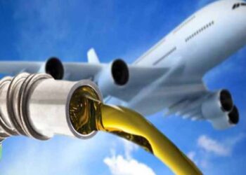 Pakistan Cuts Diesel, Jet Fuel Prices as Global Oil Declines