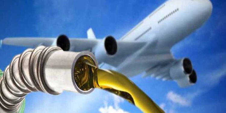 Pakistan Cuts Diesel, Jet Fuel Prices as Global Oil Declines