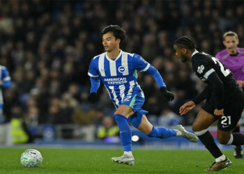 Chelsea Collapse in 3-0 Defeat to Brighton as Champions League Hopes Fade