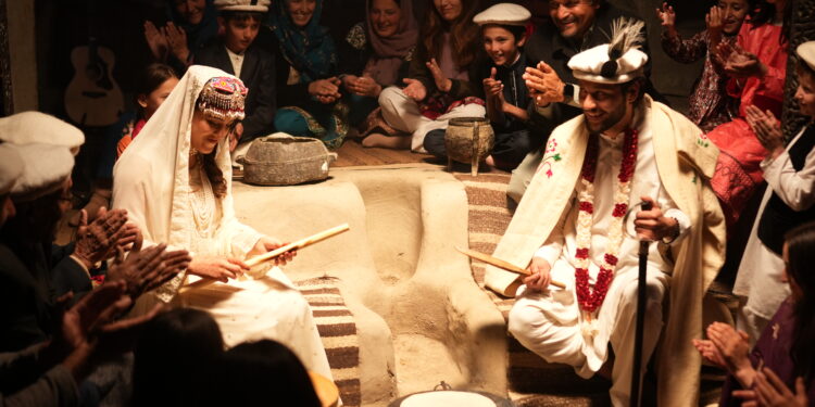 Humnava Releases Noor-e-Nazar, Where Tradition Meets a Global Soundscape