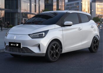 Rising Fuel Prices Drive Surge in Demand for Electric Vehicles in Pakistan