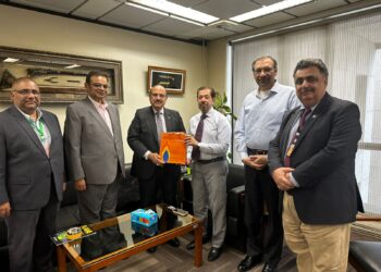 CAP Raises Gas Supply Concerns with SSGC Management in Karachi