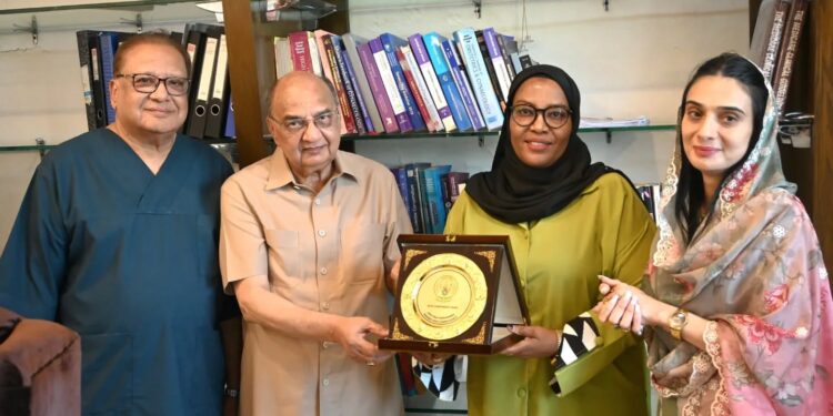 Rwanda High Commissioner Visits Medicare Hospital Multan, Explores Healthcare Cooperation