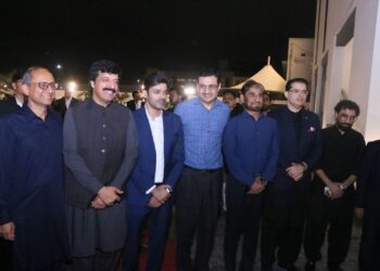 Governor Punjab Honoured at High-Profile Dinner Hosted by Humza Tabani in Karachi