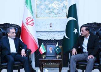 Field Marshal Asim Munir Meets Iranian FM Abbas Araghchi in Islamabad to Discuss Regional Situation