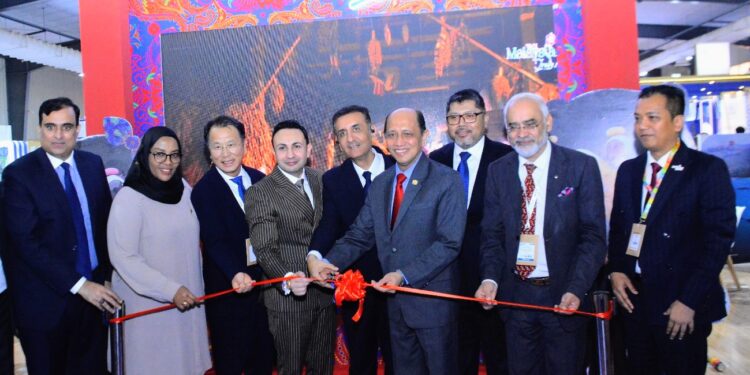 High Commissioner of Malaysia Leads Opening of Tourism Malaysia Pavilion at PTM 2026