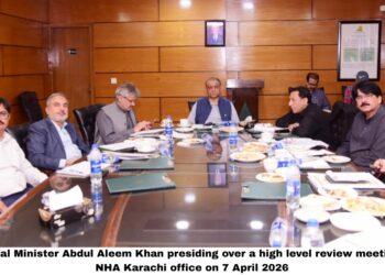 Federal Minister Abdul Aleem Khan Directs Rapid Completion of Sindh NHA Projects