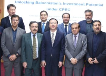 Mian Zahid Hussain with Governor Balochistan, Chinese Consul General Yang Yundong, S. M. Tanveer,