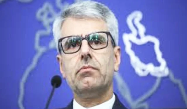 Pakistan Awaits Iran Decision as Ceasefire Deadline Looms