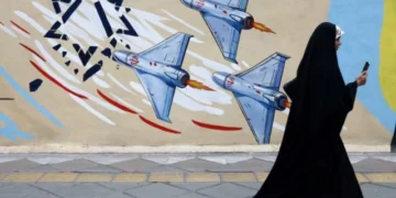 Tehran’s Wartime Murals Turn City Walls Into Canvas of Defiance Amid Iran–US–Israel Conflict