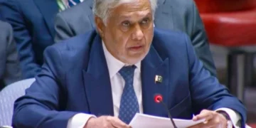 Ishaq Dar Gains Global Recognition for Diplomatic Role in Iran–US Crisis