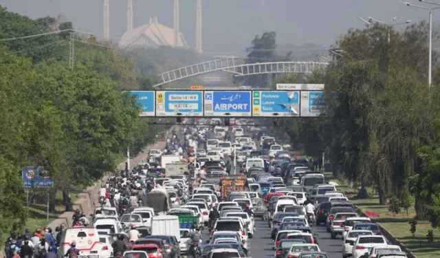 Islamabad Under Security Lockdown as US–Iran Talks Stall, City Faces Paralysis and Supply Disruptions