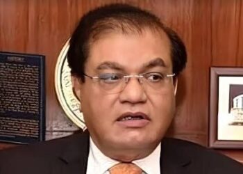 Business Leaders Urge Growth-Focused Budget in Meeting with Finance Minister Amid Rising Inflation
