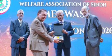 Sindh Governor Honors Dr. Syed Sajjad Hussain With Lifetime Achievement Award