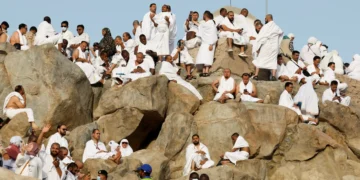 Millions Gather at Mount Arafat as Haj Reaches Spiritual Peak Amid Extreme Heat