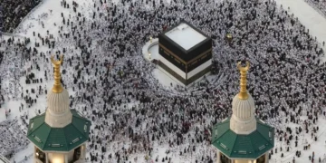 Over 1.5 Million Pilgrims Gather in Makkah for Haj Amid Middle East Tensions