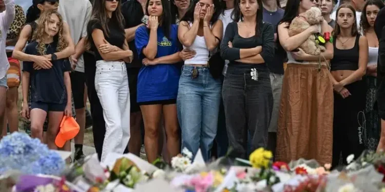 Bondi Beach Mass Shooting Suspect Faces New Charges as Inquiry Probes Anti-Semitic Attack