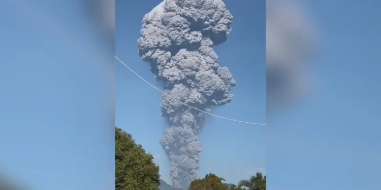 Deadly Mount Dukono Eruption Kills Three Hikers, Leaves 10 Missing in Indonesia