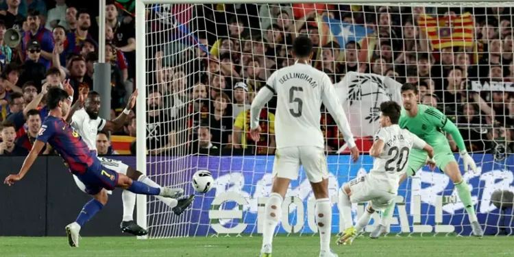 Hansi Flick Leads Barcelona to La Liga Glory Hours After Father’s Death