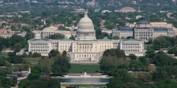 US Midterm Elections Enter Crucial Final Phase as Battle for Congress Intensifies