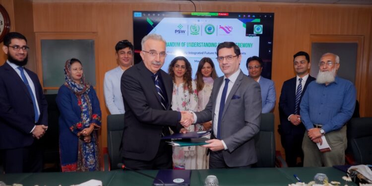 Pakistan Single Window (PSW) and Trade Development Authority of Pakistan (TDAP) sign MoU for export growth