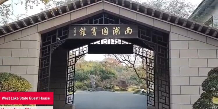 Rana Mashhood Praises Scenic Beauty and Hospitality During Visit to China