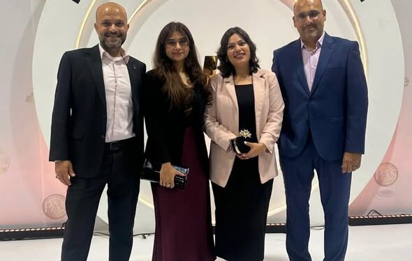 Saad Khalique Highlights Collaboration and Brand Alignment at Effie Awards Pakistan with Bank AL Habib and Bond Team