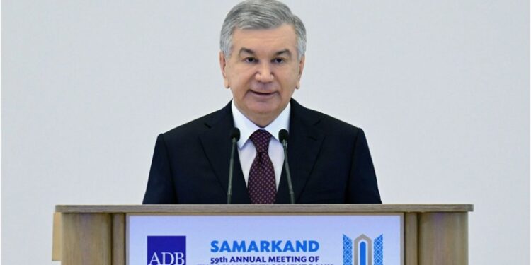 Uzbek President Unveils Ambitious Reform and Investment Agenda at ADB Annual Meeting