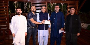 Vice Admiral Faisal Amin Praises Karachi’s Spirit of Charity at DHA Gathering