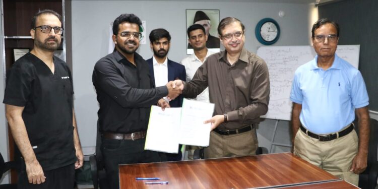 Pakistan Eye Bank Society Signs MoU With AIESEC for International Volunteer Exchange Program