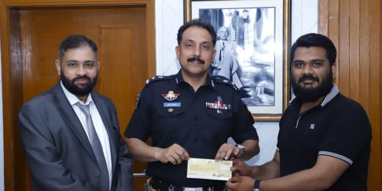 Meezan Bank Signs MoU with Sindh Police to Build Modern Padel Court at Police Headquarters Karachi