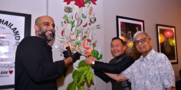 Thailand’s Consul-General Inaugurates ‘Sukhumvit’ Thai Restaurant in Karachi