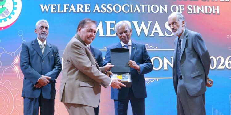 Sindh Governor Presents Lifetime Achievement Award to Dr. Syed Sajjad Hussain