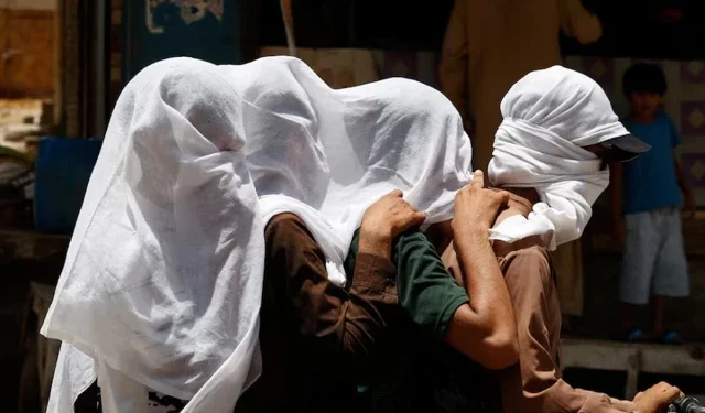 Pakistan Braces for Severe Eid Heatwave as Temperatures May Soar Up to 50°C: PMD Warns Nationwide Alert