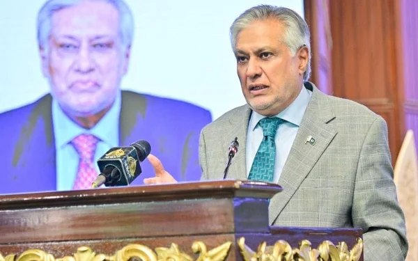 Ishaq Dar Expresses Hope for Permanent US-Iran Ceasefire, Highlights Pakistan’s Mediation Role